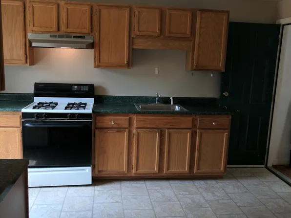 140 Rossiter Rd, Rochester, NY 14620