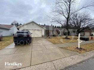 430 E Pine Ridge Dr, Westfield, IN 46074
