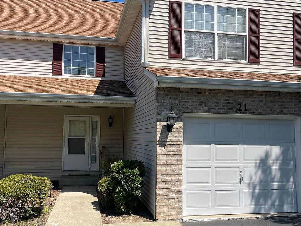 1st image of 12032 Baneberry Dr APT 21