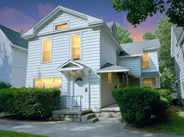 721 1/2 Guilford St #B, Huntington, IN 46750