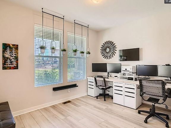 5th image of 10231 Tall Oaks St