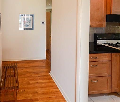 3rd image of 448 Powell Dr
