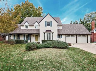 8614 E Overbrook Ln, Wichita, KS 67206