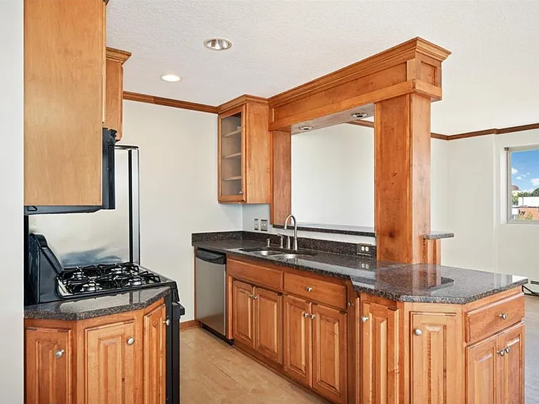 3120 Hennepin Ave S #301 — Photo 23