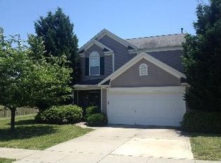 6006 Leawood Run Ct, Charlotte, NC 28269