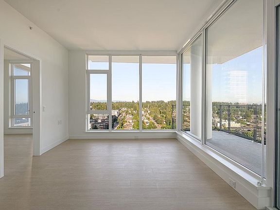 4th image of 699 Whiting Way #2106