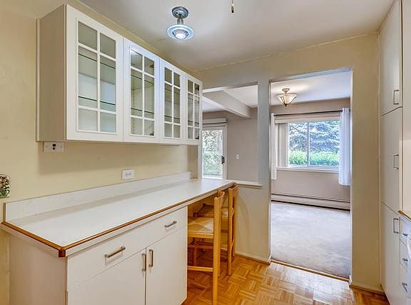 5th image of 2403 E Olive St APT 1I