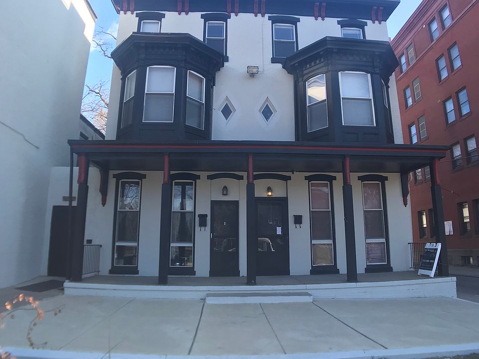919 Corinthian Ave. Philadelphia, PA