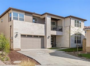102 Drama, Irvine, CA 92618