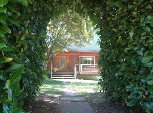 4046 36th Ave W, Seattle, WA 98199