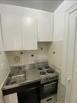 Rented by Highline Residential | media 3