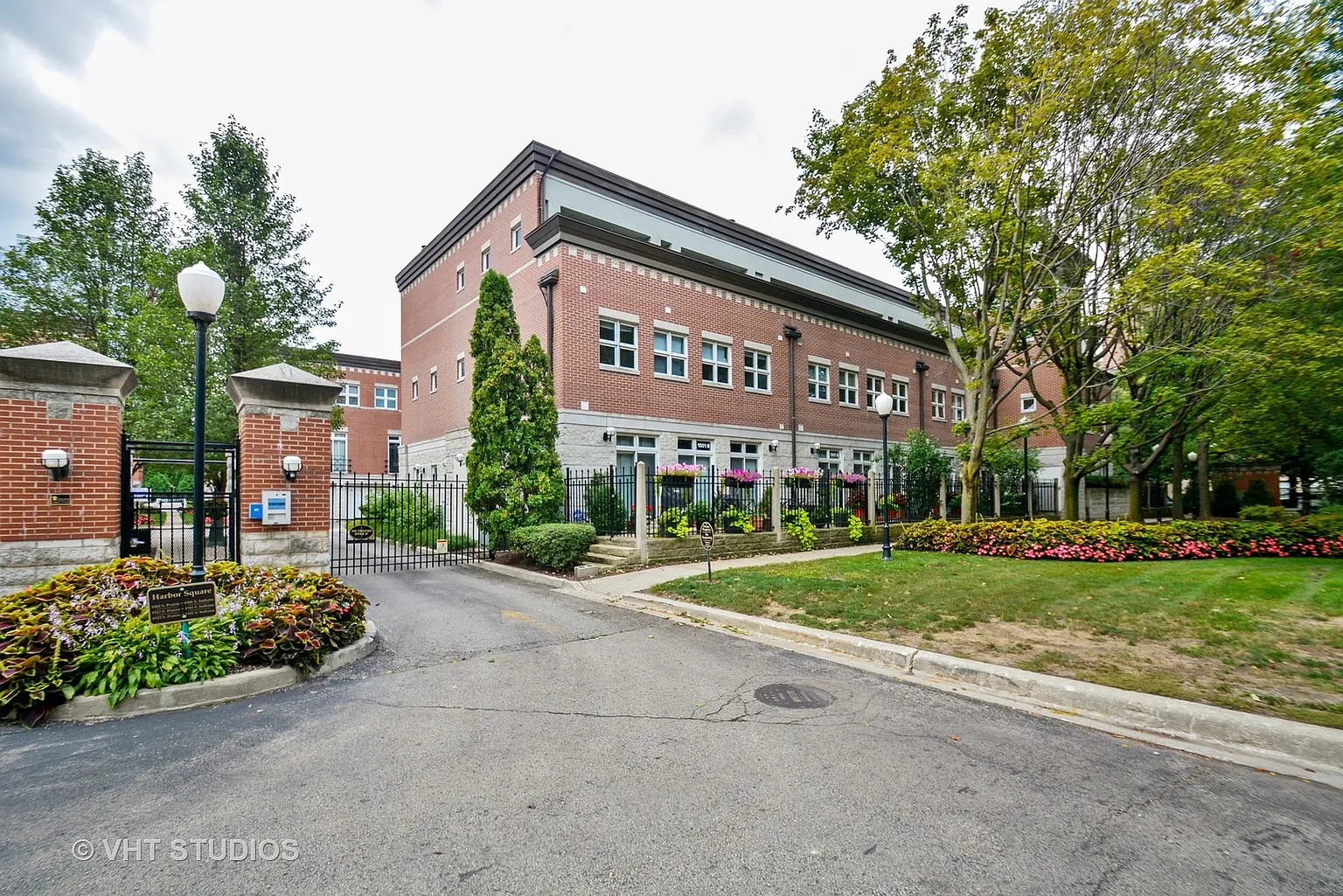 1511 S Indiana Ave Unit G photo 1