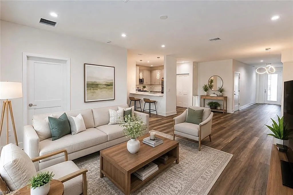 3 bed, 3.5 bath, 2278 sqft, $2,950 — Photo 4