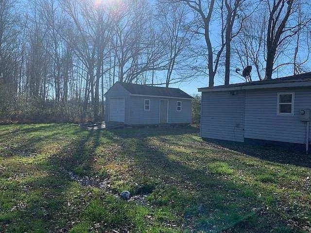 2141 Benefit Rd — Photo 11