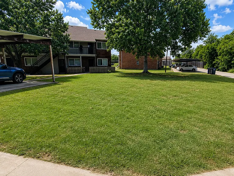 Brookview Ct - 5630 AL — Photo 15