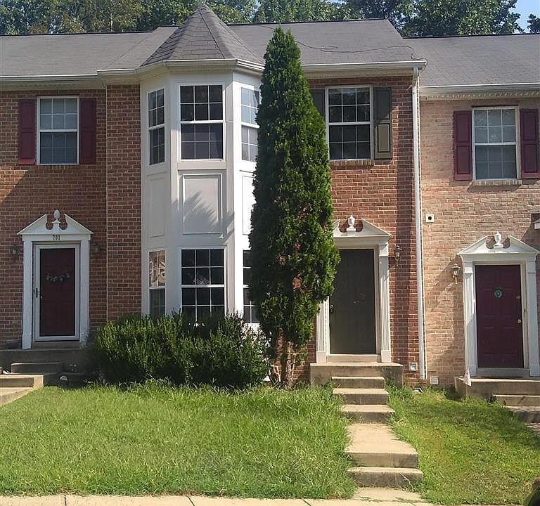 1st image of 703 Twin Brook Ln