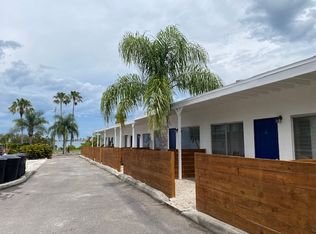 2035 Edgewater Dr APT 10, Clearwater, FL 33755