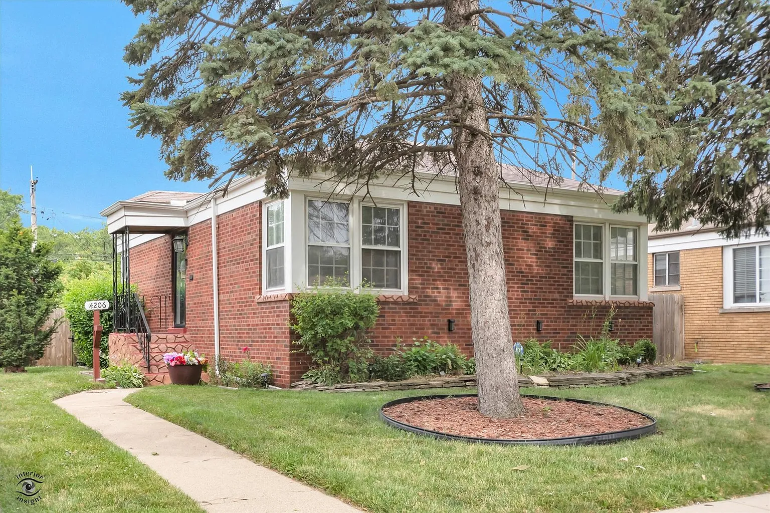 14206 S Emerald Ave photo 1