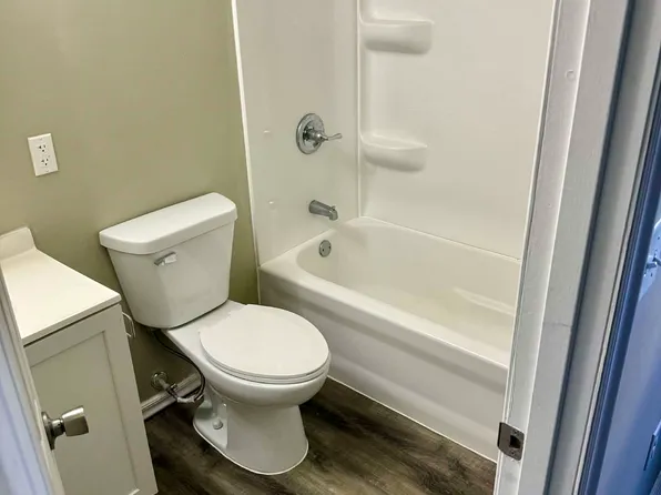 2832 Themis St APT 4, Cape Girardeau, MO 63701