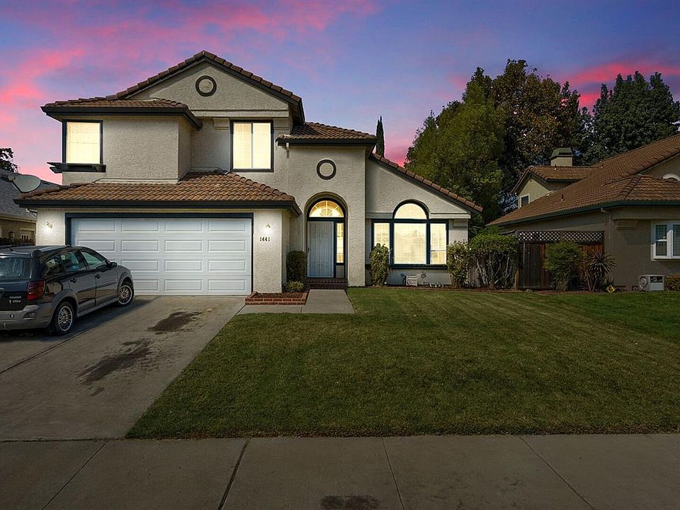 2nd image of 1441 Renown Dr