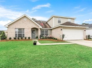 201 Spur Ct, Covington, LA 70435