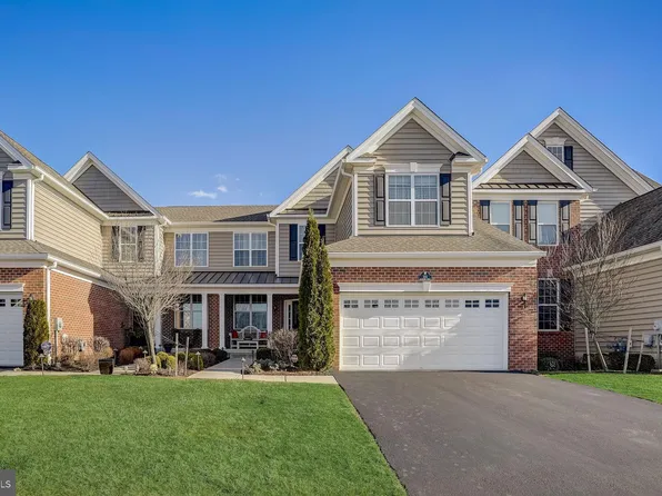 503 Hazeltine Cir, Moorestown, NJ 08057