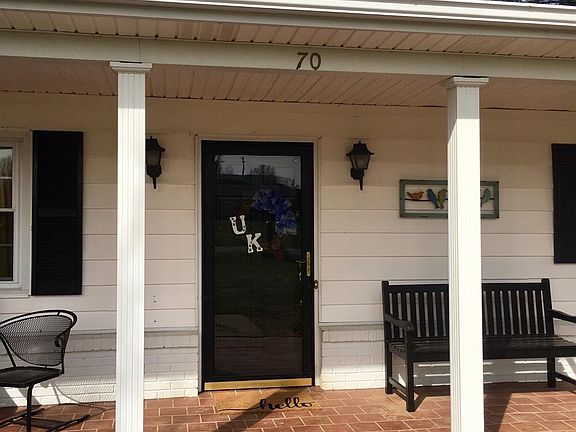 4th image of 70 Marie Dr