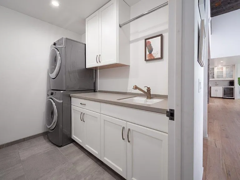 2455 Grand Teton Cir — Photo 29