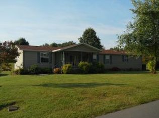 266 Max Jett Rd, Johnson City, TN 37601