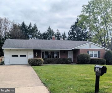 731 Saint Paul St, Lewisburg, PA, 17837