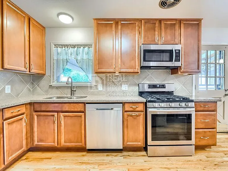 2580 S Carey Way — Photo 10