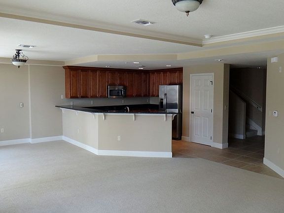 3rd image of 1478 Riverplace Blvd Suite 409