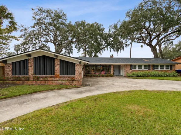 6764 LA LOMA Drive, Jacksonville, FL 32217