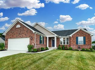 1898 Meadowsweet Dr, Lebanon, OH 45036