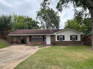 1037 Washington Ave, Montgomery, AL 36104