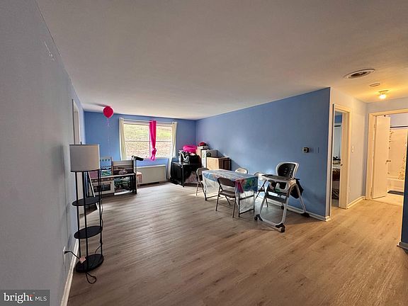 5th image of 750 S Dickerson St APT 103