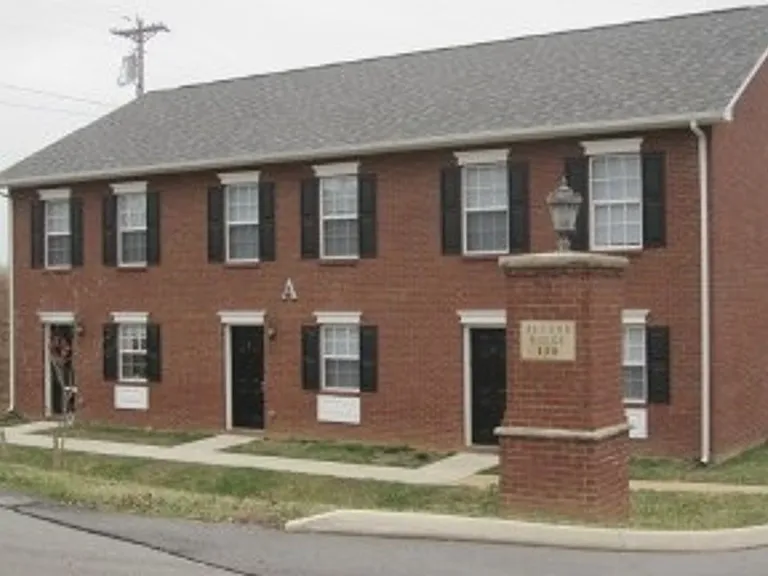 150 Alcorn St — Photo 1