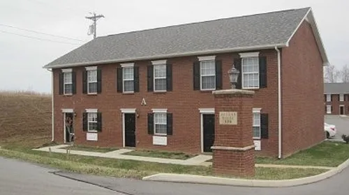 150 Alcorn St Photo 1