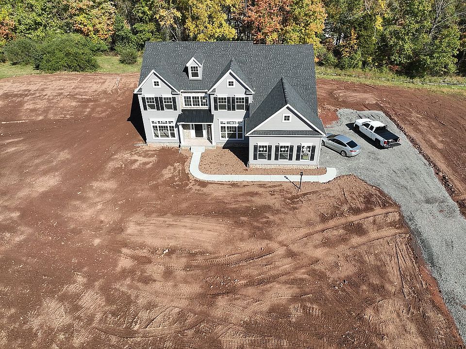 2nd image of 231 Oak Grove Rd #32