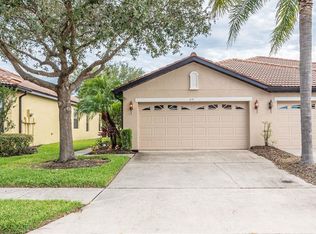 231 Mystic Falls Dr, Apollo Beach, FL 33572