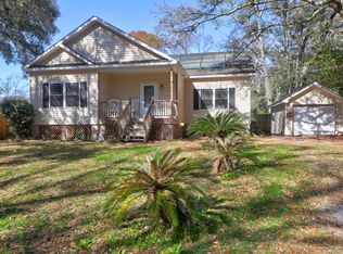 943 Dill Ave, Charleston, SC 29412