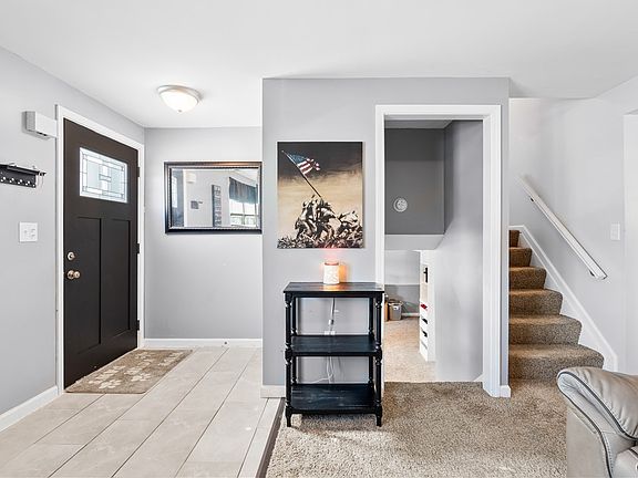 2nd image of 4315 Old Meadow Rd