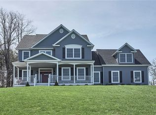 37 Eagle Crest Way, Chester, NY 10918