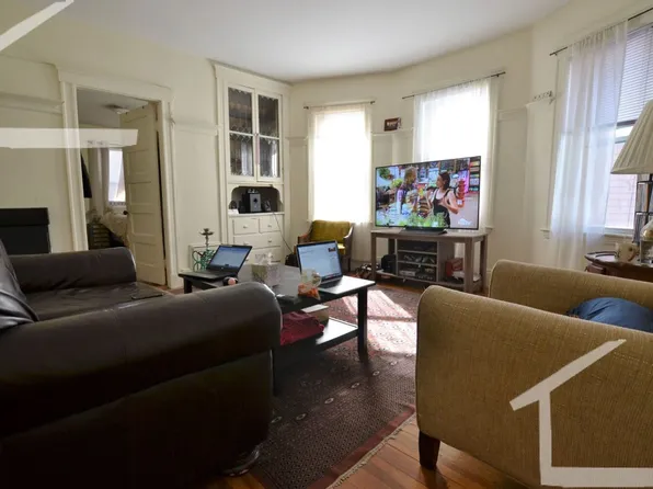 44 Easton St, Allston, MA