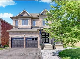 1258 Atkins Dr, Newmarket, ON L3X0C3