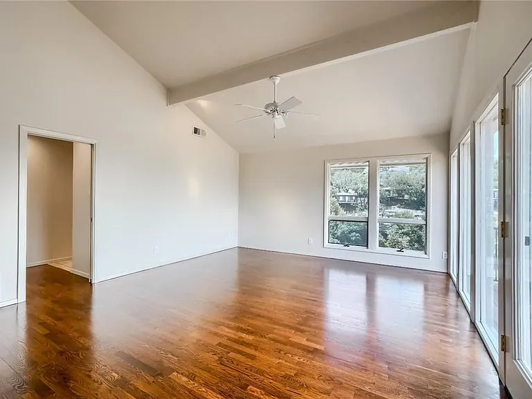 718 Bermuda — Photo 15