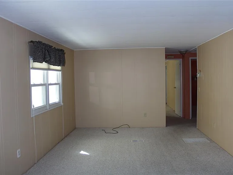 2107 Palma Sola Blvd #8 — Photo 4