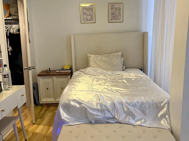 4745 Umbria St #1F — Photo 9