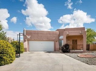 4020 Painted Pony Cir, Santa Fe, NM 87507