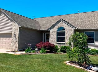 3753 Bristol Dr, Dexter, MI 48130